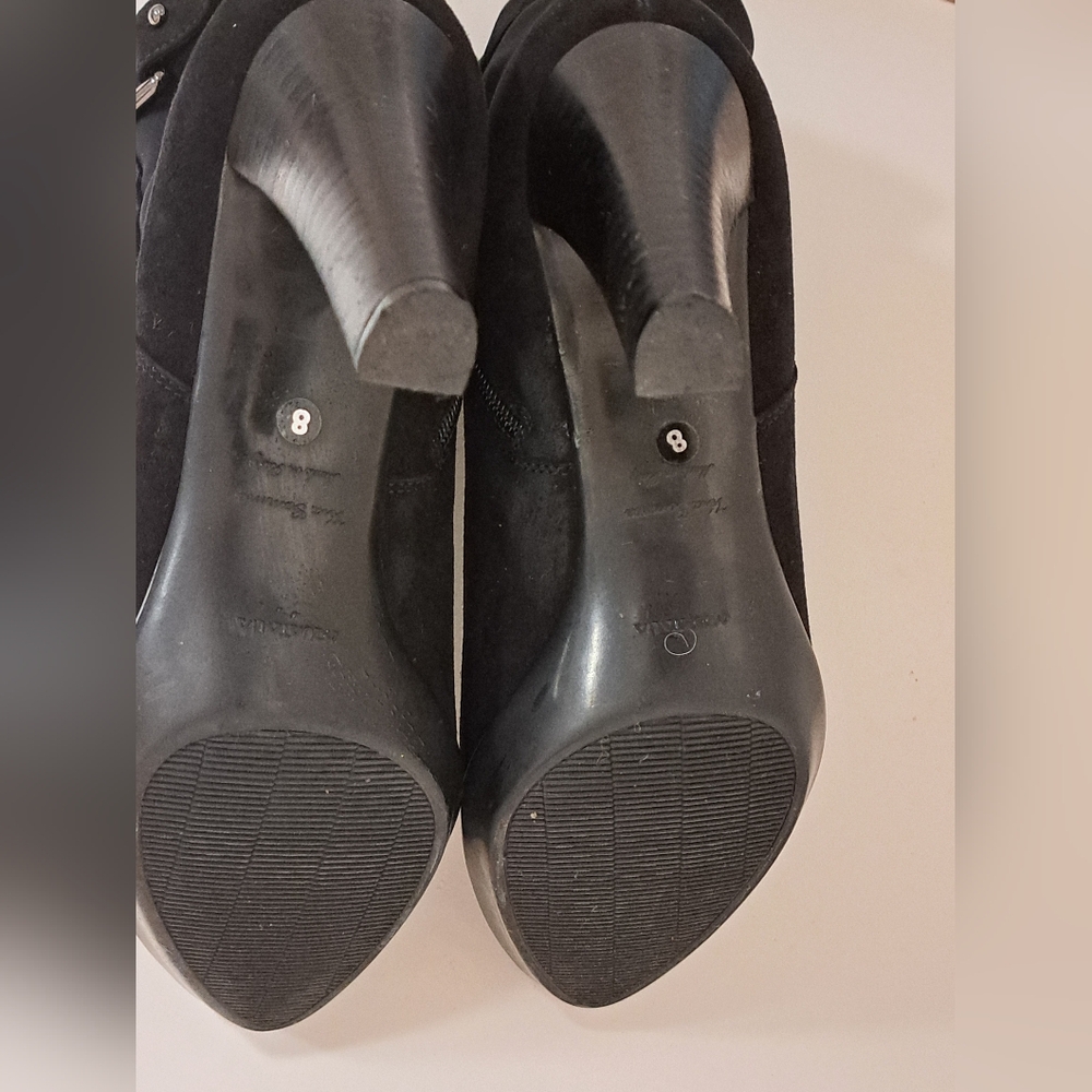 Aquatalia Dorotea Black Suede Waterproof Ankle Bootie Misses Size 8 - Picture 10 of 10